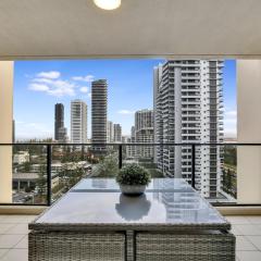 Glam & Stylish Broadbeach 2BR Apartment