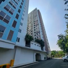 OYO 93364 Apartement Grand Sentraland By King Property