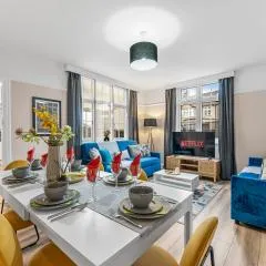 Stunning 4-bed - Garden - Sleeps 14