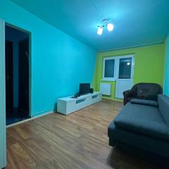 Apartament cu doua camere cu vedere la partie