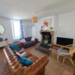 La maison d'Eglantine, 6 min du Puy du Fou, 4 chambres 10 couchages à St Malo-du-Bois,