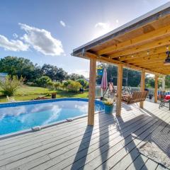 Moore Haven Getaway with Deck and Private Pool