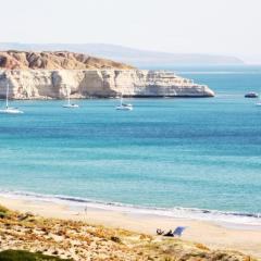 SUNSET CLIFFS luxury stay at Maslin Beach