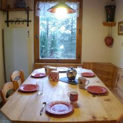 Appartement 2 pièces avec mezzanine, balcon et parking près centre Samoëns - FR-1-629-135