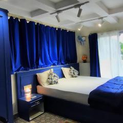 Mykonos - modern studio apartment, Candolim, Goa