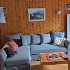 Appartement 2 chambres avec jardinet, piscine vue sur la montagne