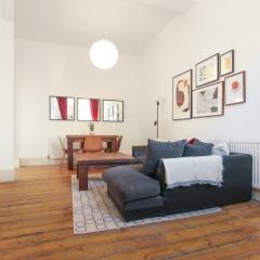 Bright & Spacious 1BR Duplex, Islington, Angel