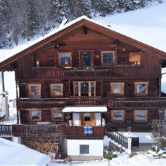 Apartment Tom by Interhome