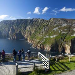 Glencolumbkille House - Self Catering Rooms