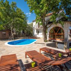 Holiday Home Noveanni by Interhome