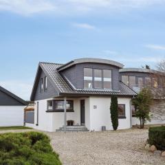 Holiday Home Alona - 90m from the sea in Djursland and Mols by Interhome