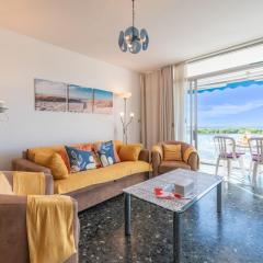 Apartment Le Mireille by Interhome