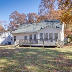 Bright Greenbackville Vacation Home with Game Room