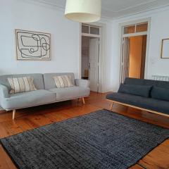 Vintage Apartment near Chiado