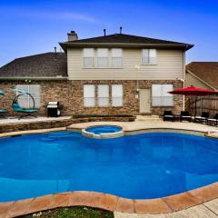 4 BR w/ Pool 10 min to Six flags, AT&T Stadium & Glode Life Park