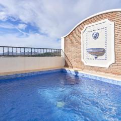 Apartment private swimming pool