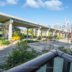 CN Tower View with Free Parking, Pool, & Gym by Trains and Buses