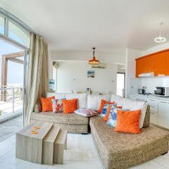 Joya Cyprus Mandarin Penthouse Lux Apartment