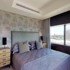 Luxury City Living - 2 Bedroom Apartment
