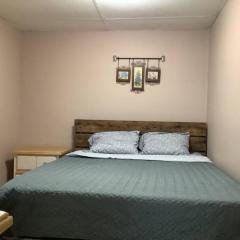 Cozy Apt near BU, Lourdes, UHS