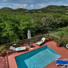 Overlooking the golf course - Villa D'Arcy villa