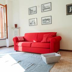 Margherita Castle Charme Centro By Case al Lago