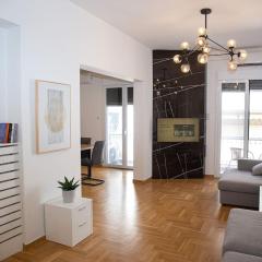 Spacious apartment in Pagkrati