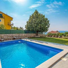 Nice Apartment In Rijeka With Outdoor Swimming Pool