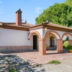 Gorgeous Home In Carmona With Ethernet Internet