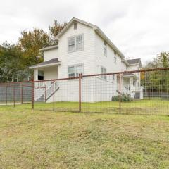 Modern Central East Austin 4BR Gem