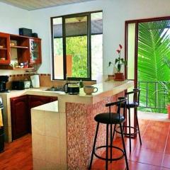 Hermoso apartamento en Quepos/ Manuel Antonio.