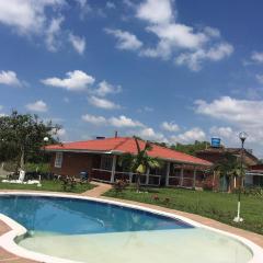 Alojamiento Campestre San Carlos