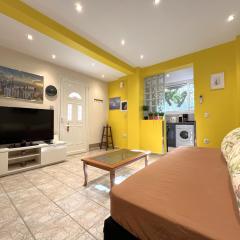 Historic Center getaway 10'walk to Acropolis hill