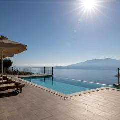 Stunning Kefalonia Villa - 3 Bedrooms - Villa Remvi - Private Infinity Pool and Astounding Sea Views - Agia Efimia