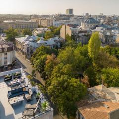 Spectacular Terrace Bright 2BR Penthouse