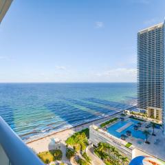 Beachside Condo with a Mesmerizing Ocean View