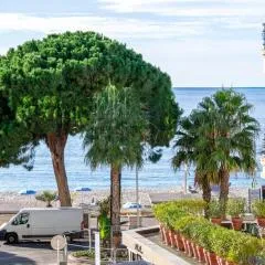 Cannes Luxury Rental - Cosy apartment to rent 50m from the beaches