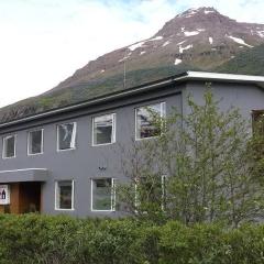 Seydisfjördur Guesthouse