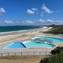 Studio 03 vue mer Orient Bay