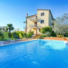 Family friendly apartments with a swimming pool Valica, Umag - 21926