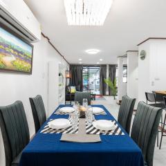 MIQ HK16, Huay Kwang MRT, 3BR, Pool Table