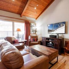 Vail Creekside Condo with Fireplace Near Gondola