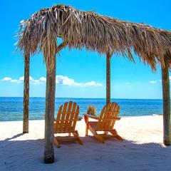 Tropical Serenity-Water View Heated Pool Tiki Bar