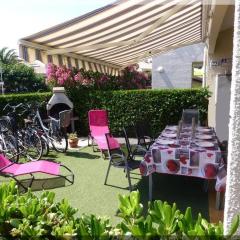 Hameau du Rivage 224 - Rez de jardin climatisé - 3 étoiles - 6 Pers - Jardin - Piscine - Vélos prêtés - Parking - 400m de la plage de La Lagune - WIFI