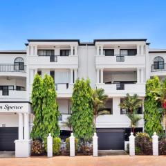 Spacious 3 Bedroom Townhouse in Cairns City