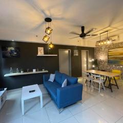 Stylish 2-bedroom Hyve Soho Suites Near MRT