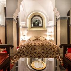 RIAD ELNOUJOUM