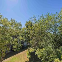 Ferienwohnpark Immenstaad am Bodensee Zwei-Zimmer-Apartment 51 13