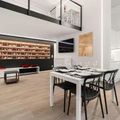 Modern Quiet Super Central Luxury Apartment