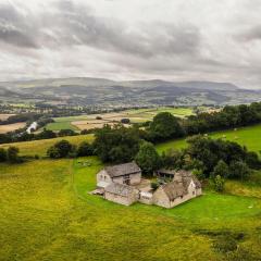 Cwm Pelved is a large 6 bedroom holiday home close to Hay on Wye - with incredible views
